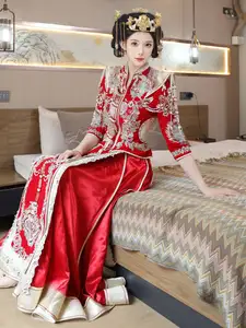 Li Shuang Er: Traditional Beauty in Vibrant Xiùhéfú from XiuRen model Part01-13