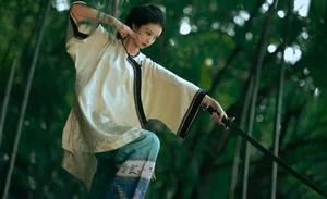 Cinematic Wuxia Elegance with Li Yu Ayu in YiTuYu Vol.8893-2