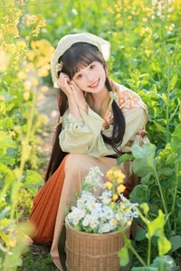 Lạc Bước Giữa Đồng Hoa Cải Vàng Cùng Nàng Thơ Xia Yu Xiao Nian-31