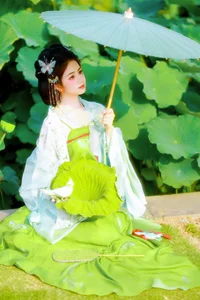 Xiao Du Tong Xue: Elegant Sunset Creek Portrait Series from YiTuYu Art Language Vol.9376 - Aesthetic Outdoor Lifestyle Photography-20