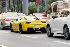 Yellow Ferrari 488 Masterpiece-1