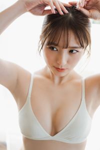 Owada Nana Seductive: 'My Heart Is Yours' - Captivating Japanese Actress Moment-9