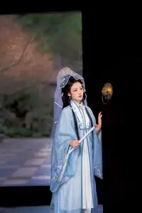 Enchanting Ancient Beauty: Xiao Hong in YiTuYu Art Language Vol.8727-4