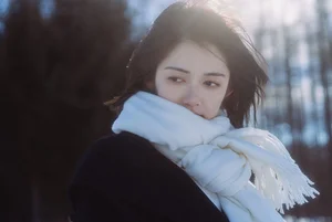 Cinematic Portrait Photography: Art Language Vol.9167 Featuring Hua Lao De Xiao Hu - Aesthetic 1995 Love Letter Inspired Visuals-15