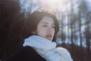 Cinematic Portrait Photography: Art Language Vol.9167 Featuring Hua Lao De Xiao Hu - Aesthetic 1995 Love Letter Inspired Visuals-17