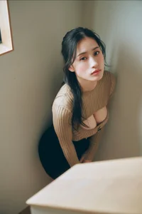 Sumida Ayano FLASH Digital Photo Book: Elegant Japanese Model Photography and Summer Style Inspiration – Atsuku Sasete Collection (85P)-0