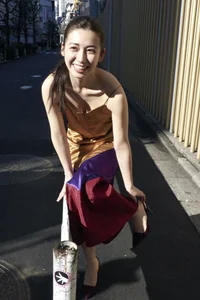 Airi Sato Shinjuku Loneliness Digital Photo Book: Cinematic Japanese Street Style and Urban Fashion Photography by FRIDAY (65 High-Quality Pictures)-13