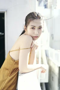 Airi Sato Shinjuku Loneliness Digital Photo Book: Cinematic Japanese Street Style and Urban Fashion Photography by FRIDAY (65 High-Quality Pictures)-1