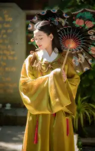 Elegant Ancient Beauty: A Mysterious Asian Maiden's Serene Moment | FB_IMG_1765243494071.jpg-3