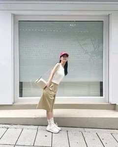 Master the youthful and elegant Korean U40 fashion style-3