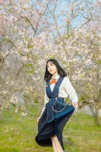 Spring Muse: The Pure Aesthetic of Jian Xiao Cheng-12