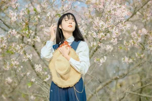 Spring Muse: The Pure Aesthetic of Jian Xiao Cheng-28