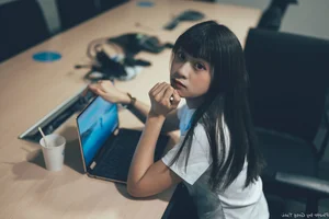 Sophisticated Office Lady Fashion: Ruoying in Elegant White Blouse, Black Pencil Skirt, and Sheer Stockings for a Professional Corporate Look-14