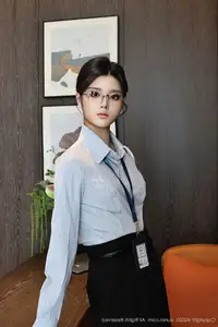 XiuRen No10674 Nuo Li Zi Unveiling Her Captivating Office Charm-20