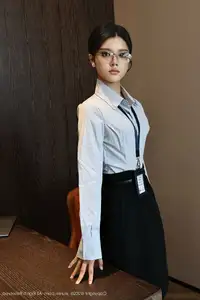 XiuRen No10674 Nuo Li Zi Unveiling Her Captivating Office Charm-35
