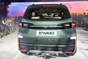 The New 2026 Nissan Gravite: An Affordable 7-Seater MPV Redefining Budget Family Travel with Modern Style and Practicality-9