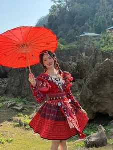 Do Yen Dan Radiates Sophistication in a Stunning Purple Silk Gown-9