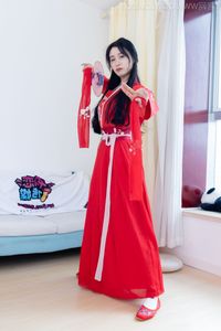 Chinese Model Rongrong No.2328: Elegant Hanfu in Radiant Red Traditional Attire-9