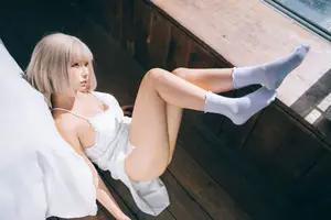 Coser Chunmomo Part03: Ethereal Beauty Bathed in Golden Light-15