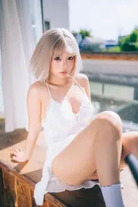 Coser Chunmomo Part03: Ethereal Beauty Bathed in Golden Light-29