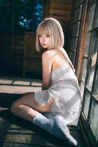 Coser Chunmomo Part03: Ethereal Beauty Bathed in Golden Light-18