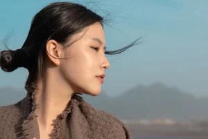 Dreamy Portrait Photography Featuring Yi Xin: Art Language Vol.9299 Aesthetic Lifestyle and Fashion Inspiration-0