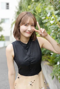 Aesthetic Date Night Inspiration: Sarina Momonaga’s Guide to the Perfect Romantic Day Out-29