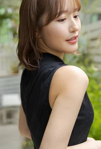 Aesthetic Date Night Inspiration: Sarina Momonaga’s Guide to the Perfect Romantic Day Out-35