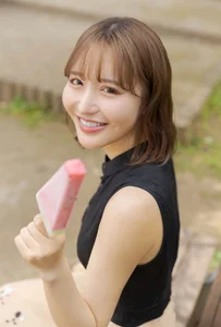 Aesthetic Date Night Inspiration: Sarina Momonaga’s Guide to the Perfect Romantic Day Out-16