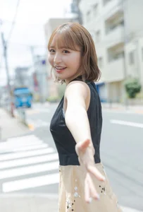 Aesthetic Date Night Inspiration: Sarina Momonaga’s Guide to the Perfect Romantic Day Out-28