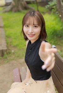 Aesthetic Date Night Inspiration: Sarina Momonaga’s Guide to the Perfect Romantic Day Out-24