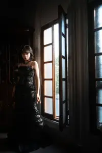 Yi Ming: Classic Elegance in Black Lace Dress - YiTuYu Art Language Vol.8835-24