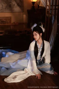 Ethereal Moonlight: Nan Qiao’s Captivating Mid-Autumn Fashion Editorial-24