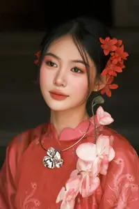 Graceful Ao Dai: Traditional Vietnamese Beauty Adorned with Fresh Flowers-0