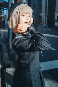 Coser Chunmomo's Enchanting Autumn Quest: Part04 Captures Street Style Beauty-8