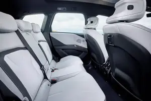 Discover the All-New Electric BMW iX3: AI Virtual Assistant and Smart Interaction Technology-10