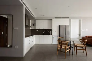 2026 Kitchen Design Trends: Aesthetic Floor-to-Ceiling Cabinets for Maximum Storage and a Dust-Free, Minimalist Look in Modern Homes-17