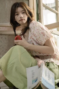 Elegant Summer Afternoon Portrait Session with Model Zhao Zhao – Art Language Vol.9288 High-Quality Lifestyle Photography Collection-11