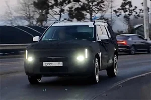 Exclusive Preview: The Futuristic 2027 Hyundai Santa Fe Facelift Redefines Modern Luxury SUV Design and Performance-5