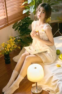 Lemony Summer Aesthetic: Art Language Vol.9345 Featuring Xiao Xin Yi Yi - Vibrant Portrait Photography and Sun-Kissed Seasonal Style Inspiration-7