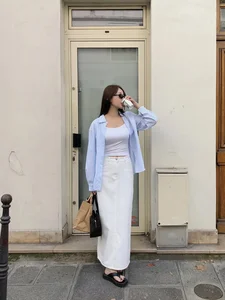 2026 Long Skirt Trends: Elegant Maxi and Midi Skirt Outfit Ideas for the Modern Woman to Stay Stylish All Year Round-3