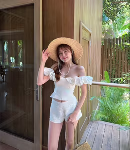Tăng Mỹ Hàn: Hot girl showcases sweet beauty, Saigon socialite style in a pure white dress-2