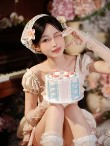 Elegant Portrait Photography: YiTuYu Art Language Vol.9222 featuring Suan Nai Jia Xin Hao Hao Ci – Stunning 18-Image Aesthetic Collection-10