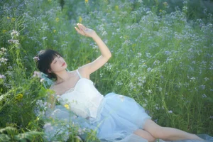 Elegant Portrait Photography: Chun Jiao Jiao in YiTuYu Art Language Vol.9197 – Aesthetic Artistic Expression and Asian Fashion Inspiration-5