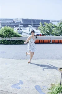 Stunning Portrait Collection: Misaki Sawa Featured in FRIDAY Monthly Girl 050 Part 02 – Elegant Japanese Fashion and Lifestyle Photography Series-8