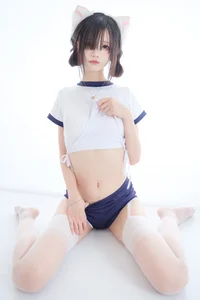 Aesthetic Fusion: Wu Geng Bai Gui’s Playful Captain Gym Wear Cosplay Series-4