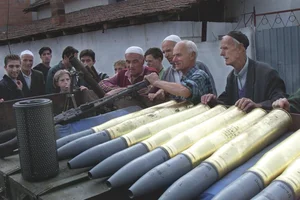 2001 Insurgency in Macedonia: A Visual History of the Conflict, NATO's Role, and the Path to the Ohrid Framework Agreement-5