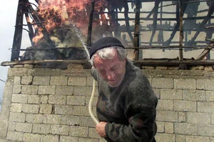 2001 Insurgency in Macedonia: A Visual History of the Conflict, NATO's Role, and the Path to the Ohrid Framework Agreement-8