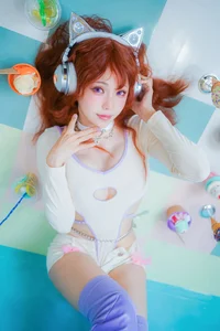 Y2K Cyber Cat Vibes: A Futuristic Fashion Journey with Coser Ely_eee-2