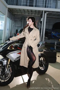 Nan Qiao XiuRen No.10788: Bold Elegance Meets Industrial Power in a Stunning Visual Story-15